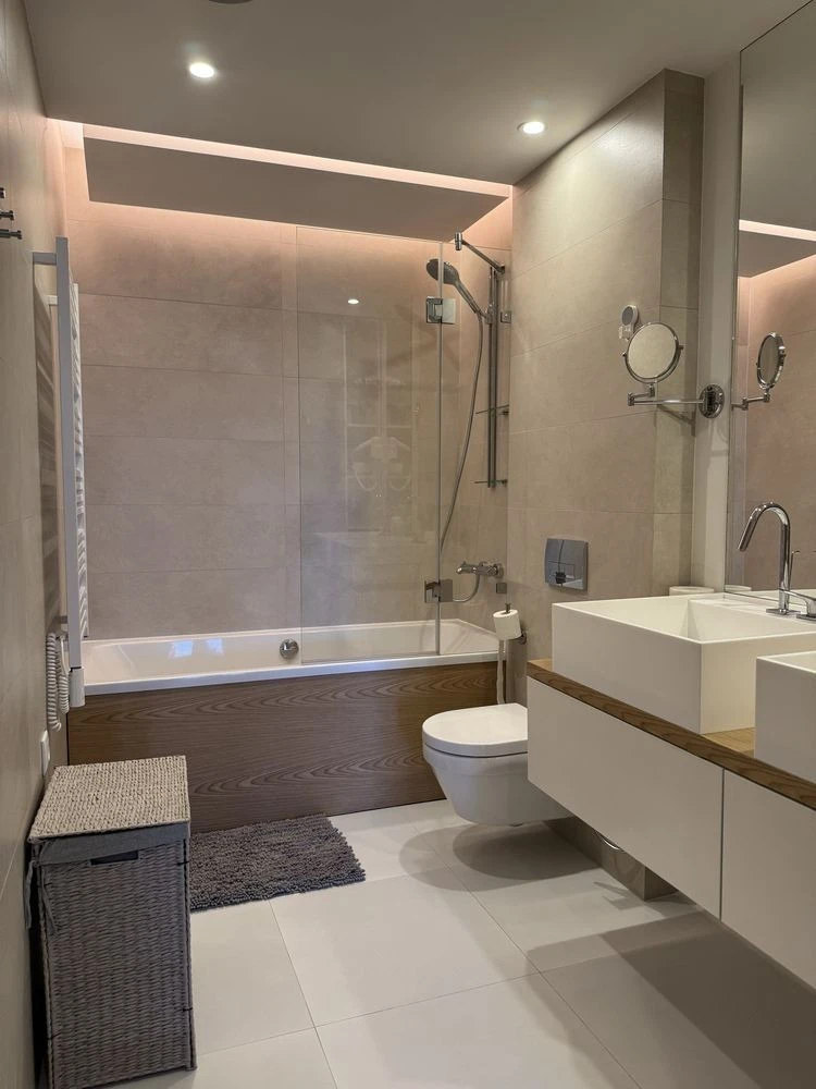 4-комнатная квартира, ремонт, 120 м², ЖК "Зарічний", Зарічна 1Г