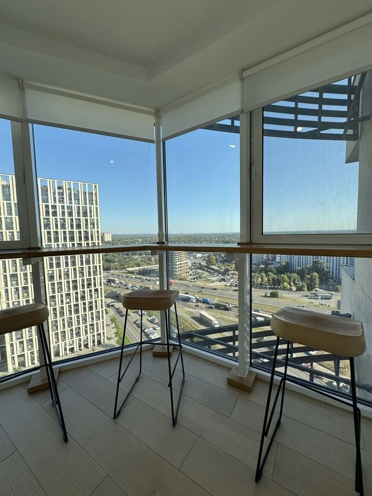 4-комнатная квартира, ремонт, 120 м², ЖК "Зарічний", Зарічна 1Г