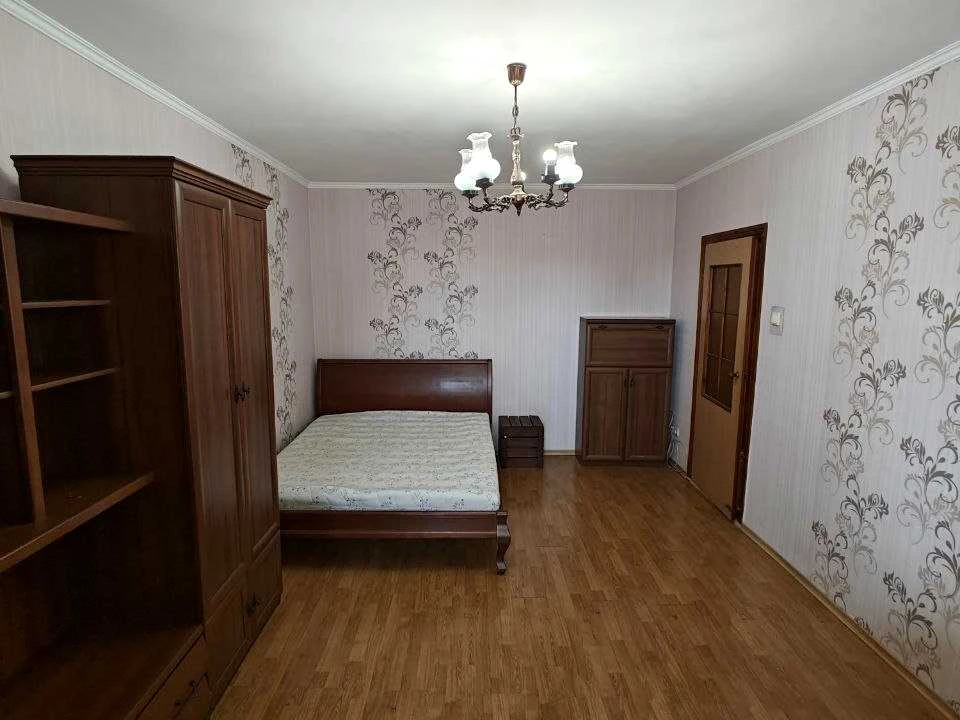 Квартира. Київ, Милославська вулиця