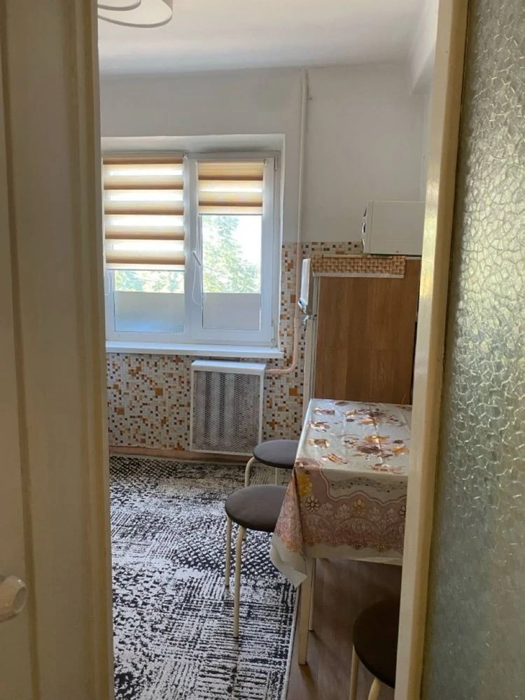 Apartment for rent, Petro Pavlovskaya Street, 12, Kurenivka