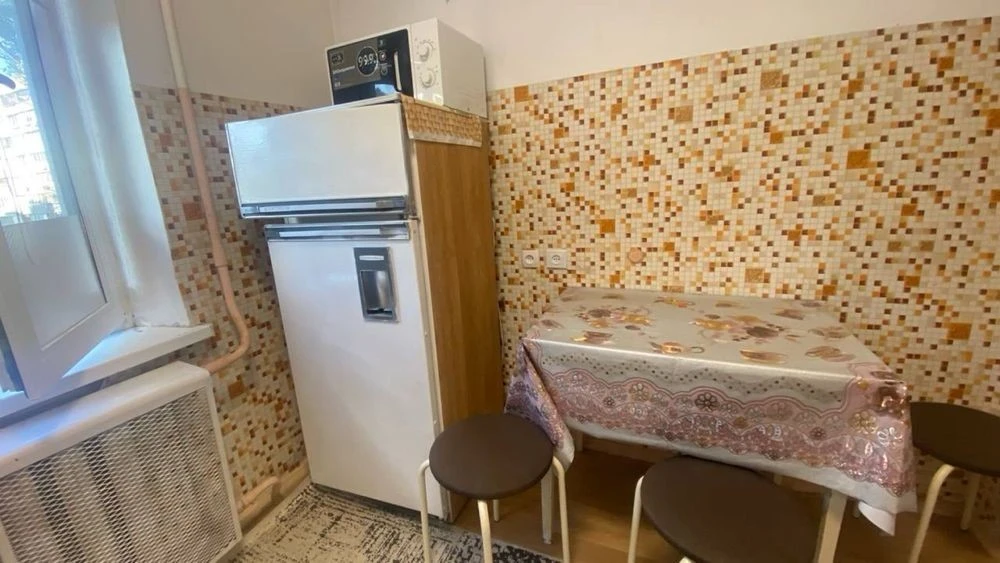 Apartment for rent, Petro Pavlovskaya Street, 12, Kurenivka
