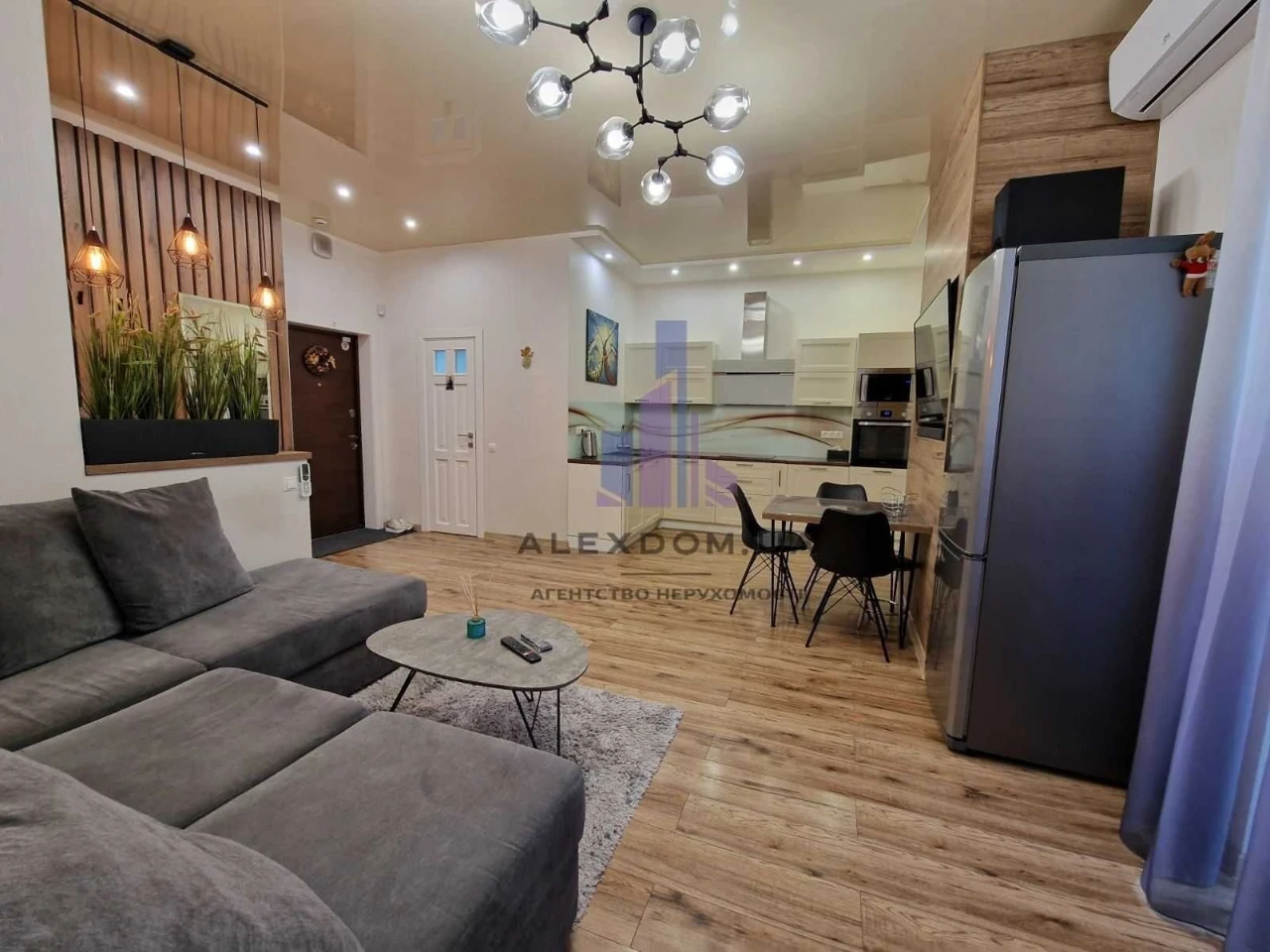 Сдается 2-комнатная квартира 80 м2, ул. Маккейна 26, ЖК RICHMOND, Печерский район