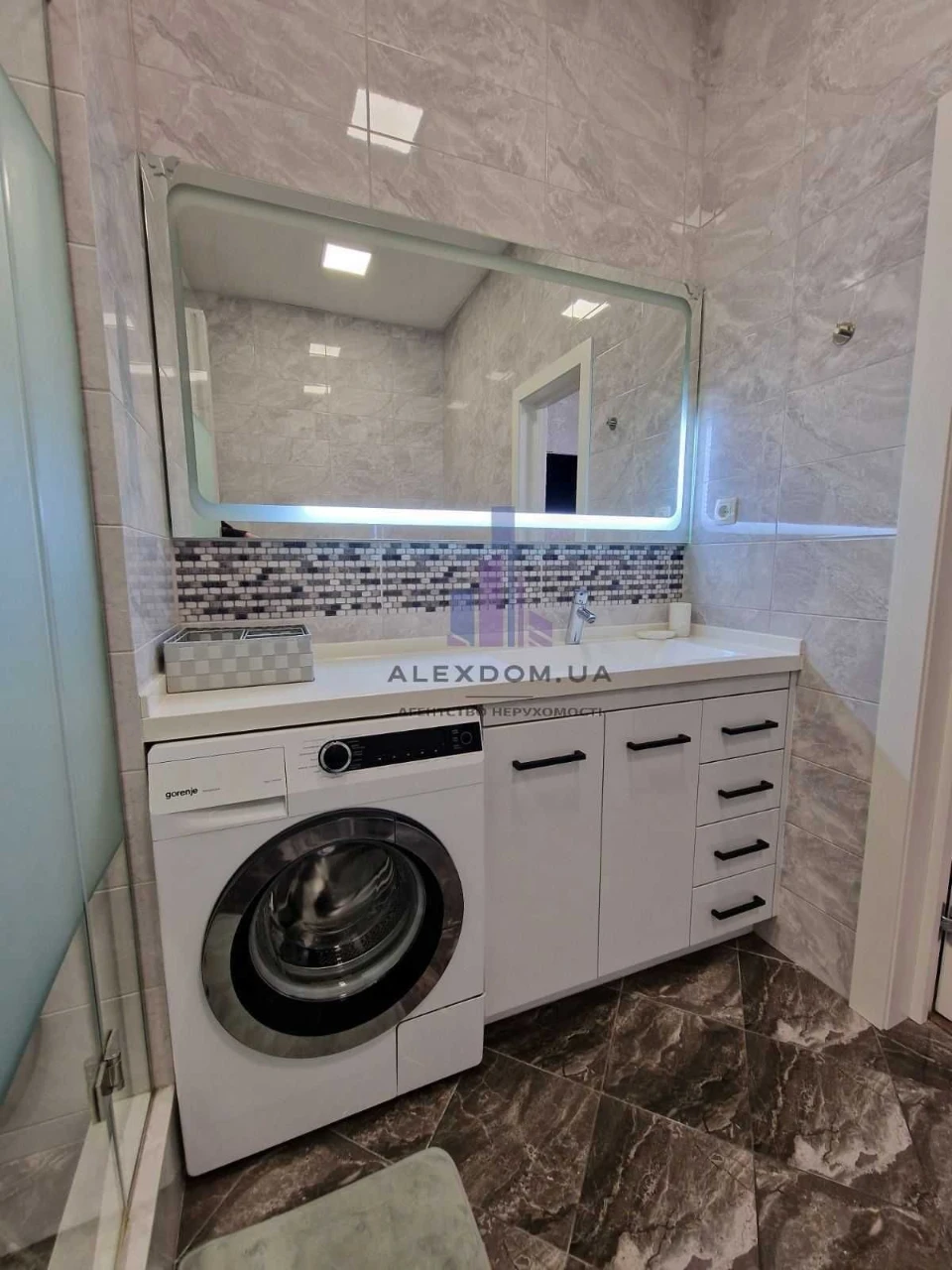 Сдается 2-комнатная квартира 80 м2, ул. Маккейна 26, ЖК RICHMOND, Печерский район