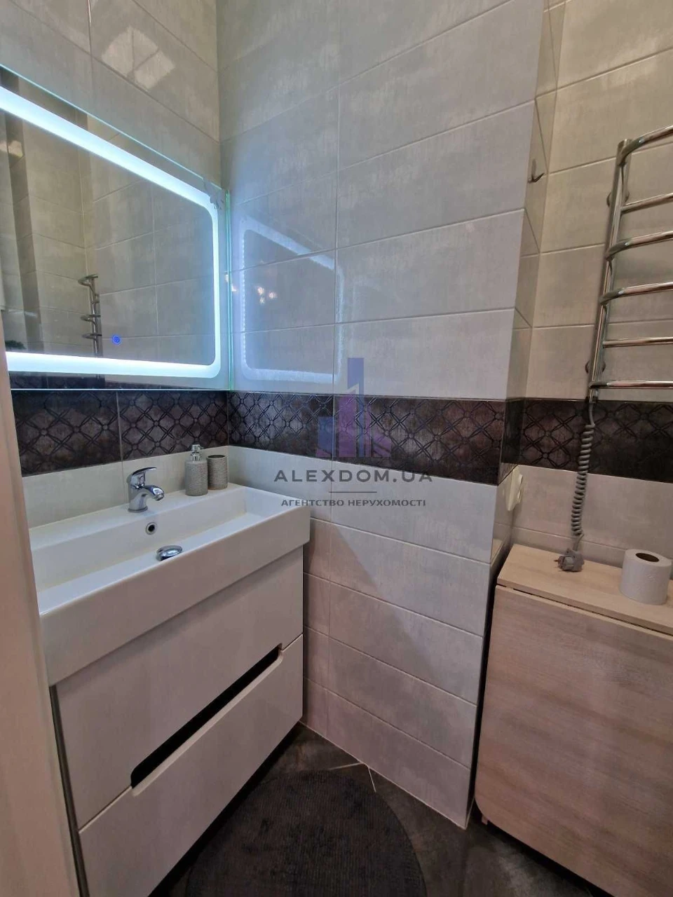 Сдается 2-комнатная квартира 80 м2, ул. Маккейна 26, ЖК RICHMOND, Печерский район