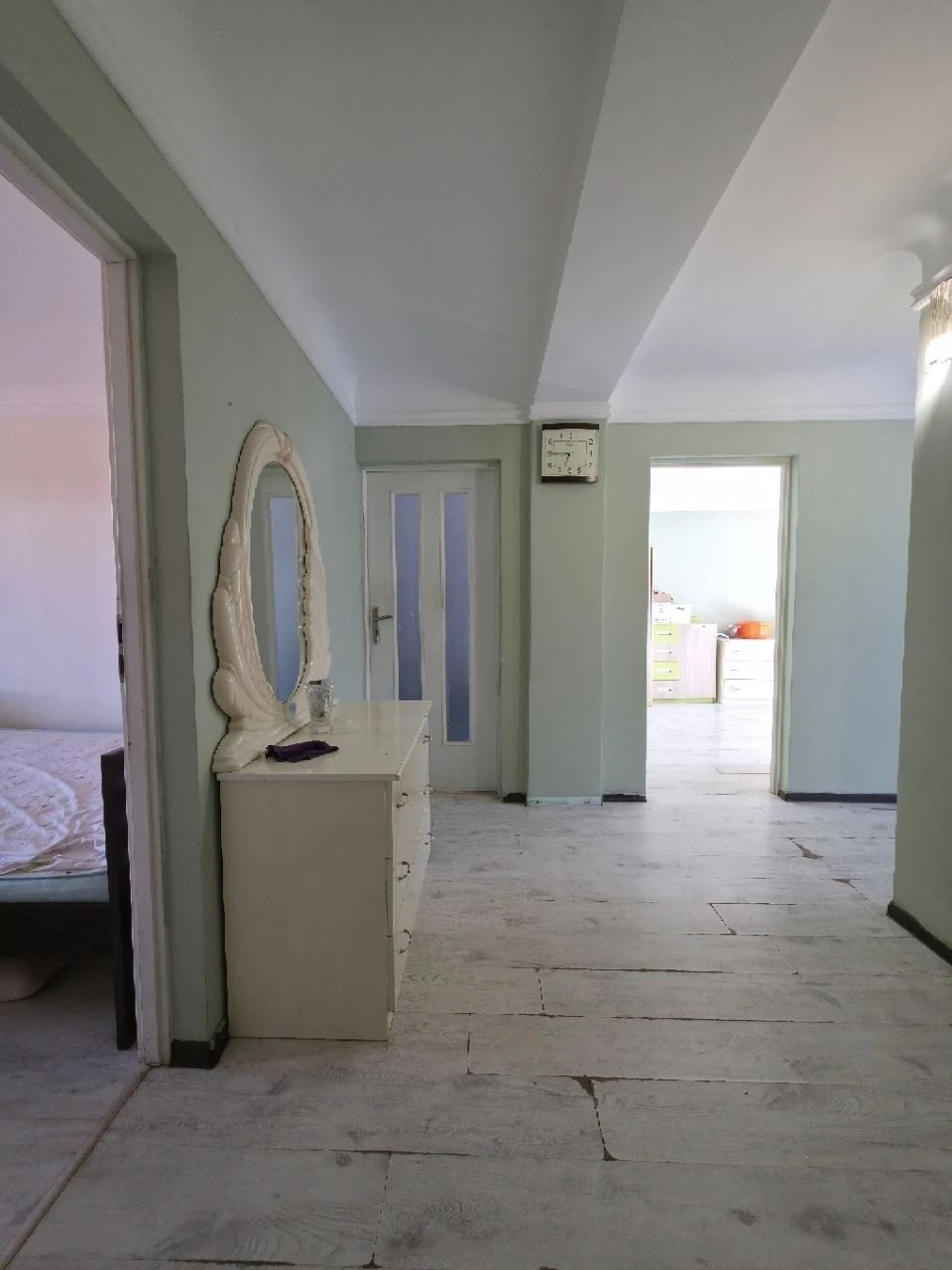 4-room apartment "CHESKA" on Nezalezhnosti Avenue