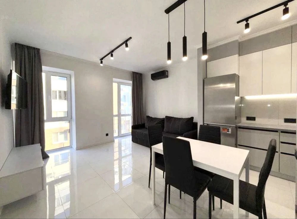 One-bedroom apartment for sale in Sviatoshyn district
