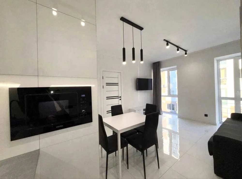 One-bedroom apartment for sale in Sviatoshyn district
