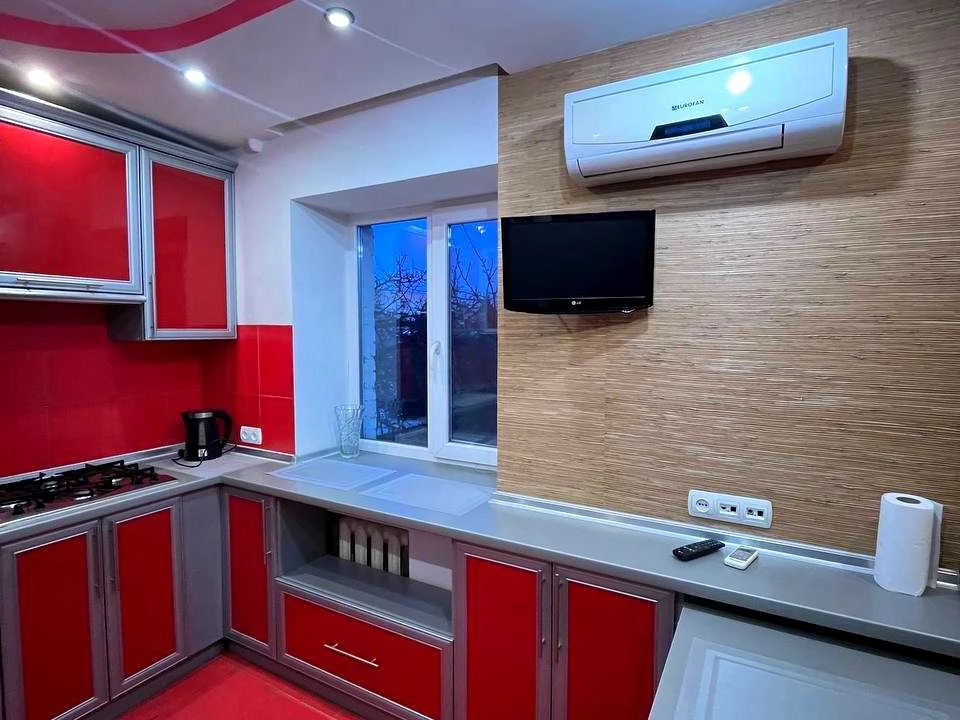 Apartment. Poltava, Repina Street