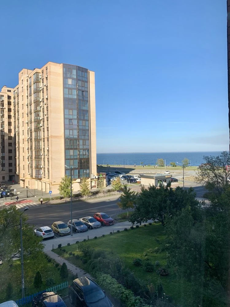 3-bedroom apartment, Mitznitsa