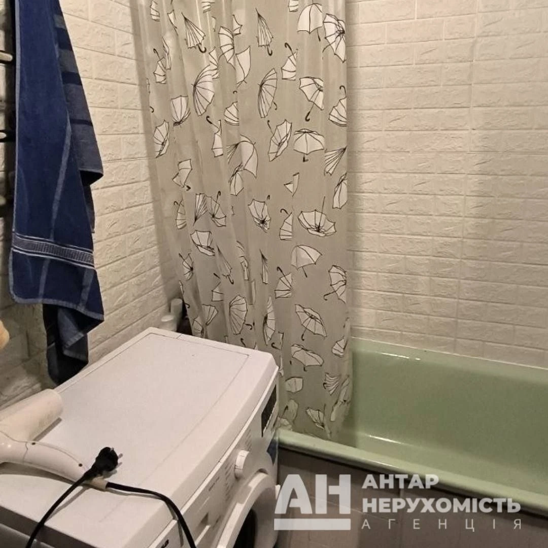 3-room apartment for sale in Kropyvnytskyi, near Zhadow
