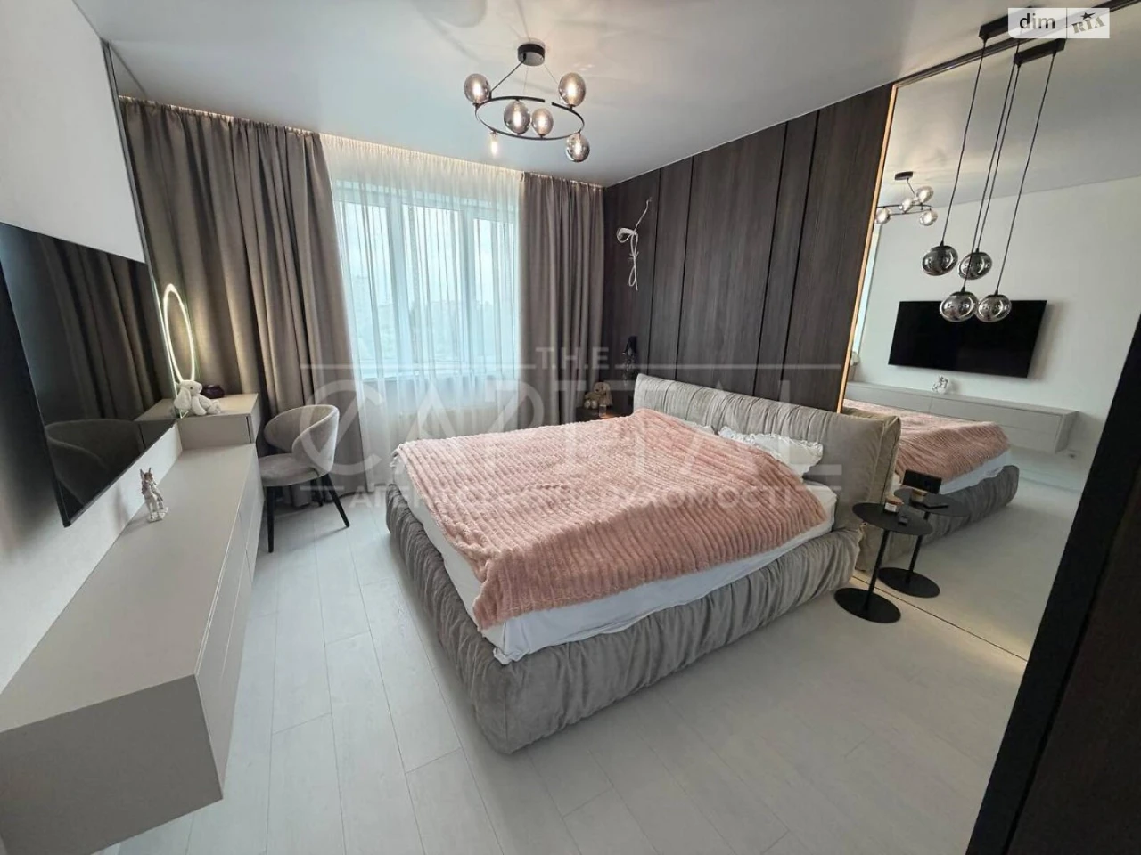 Apartment for Sale in Holosiiv