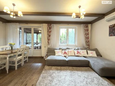Long-Term Rental House, Obolonskyi