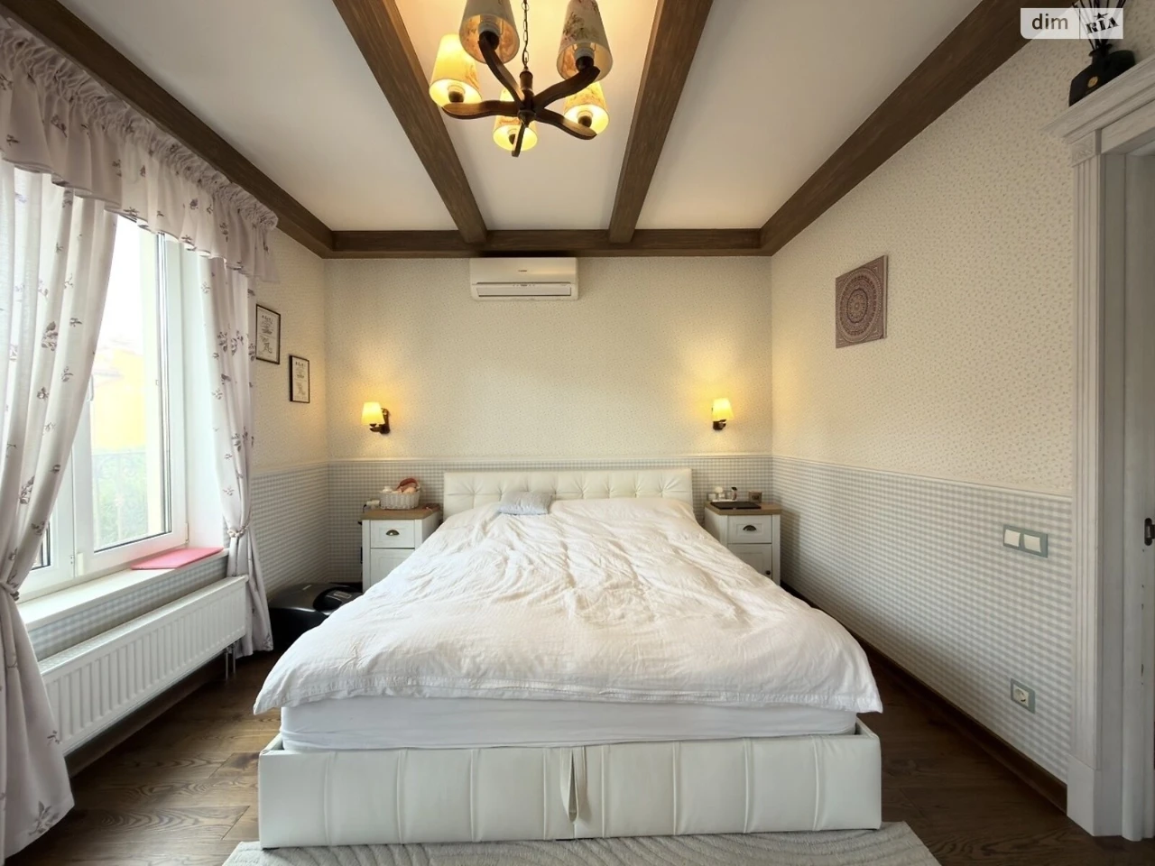 Long-Term Rental House, Obolonskyi