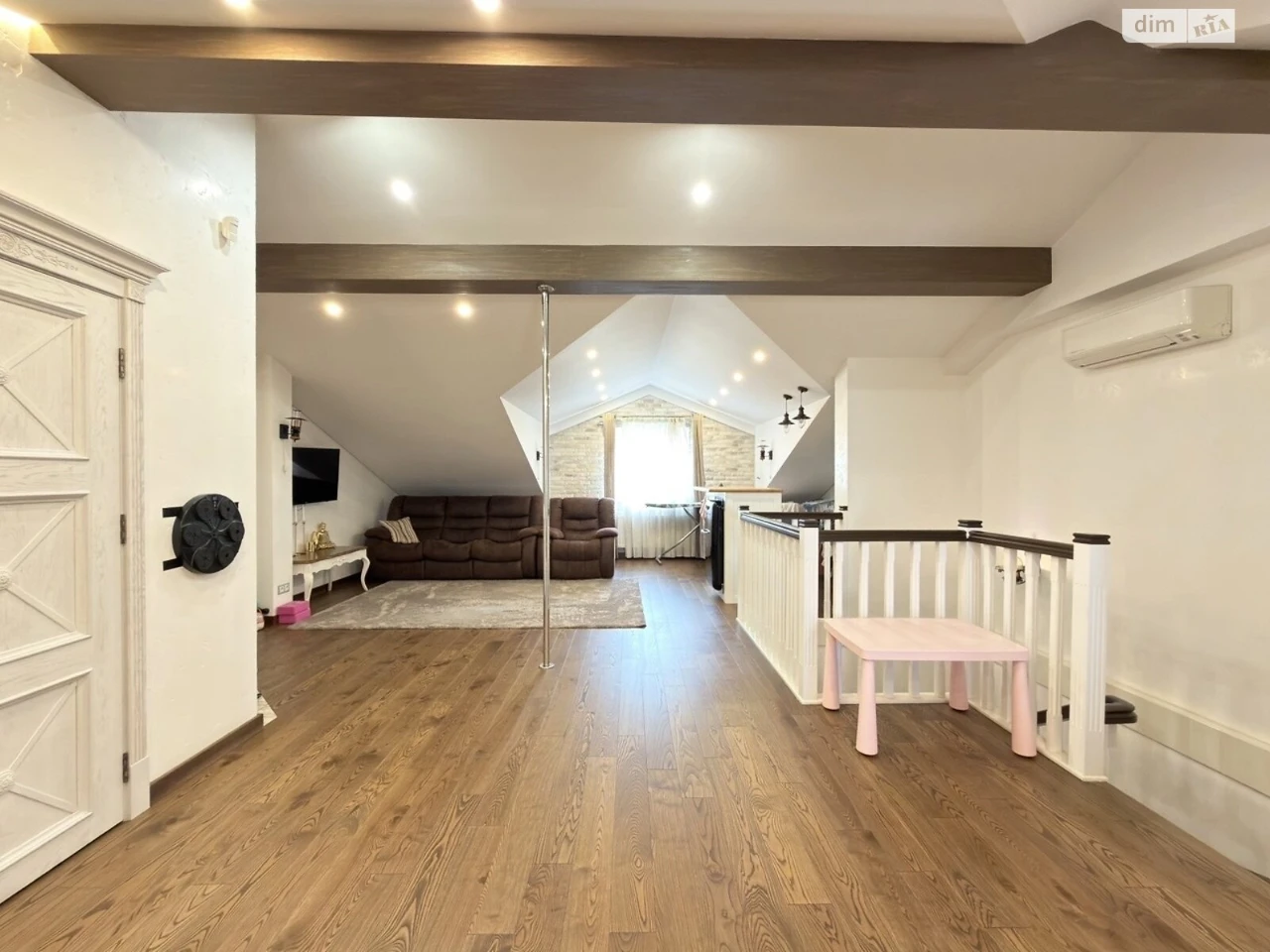 Long-Term Rental House, Obolonskyi