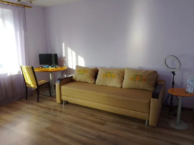 For sale, 2-room apartment at the end of King Daniel Street