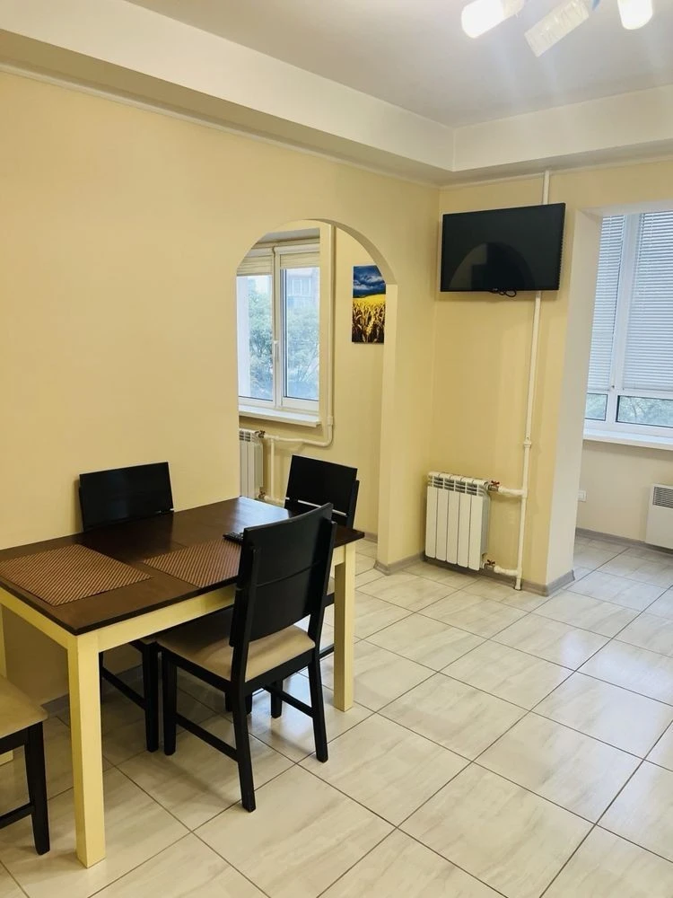 Оренда 1 но кімнатної квартири 46 кв. м, 10 хвилин до метро