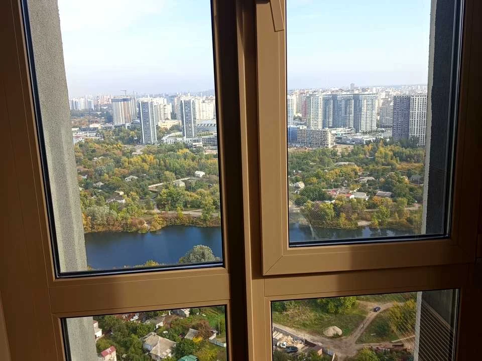 Квартира. Киев, улица Заречная