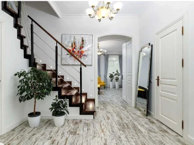 Apartment. Mosnya Street, Lviv