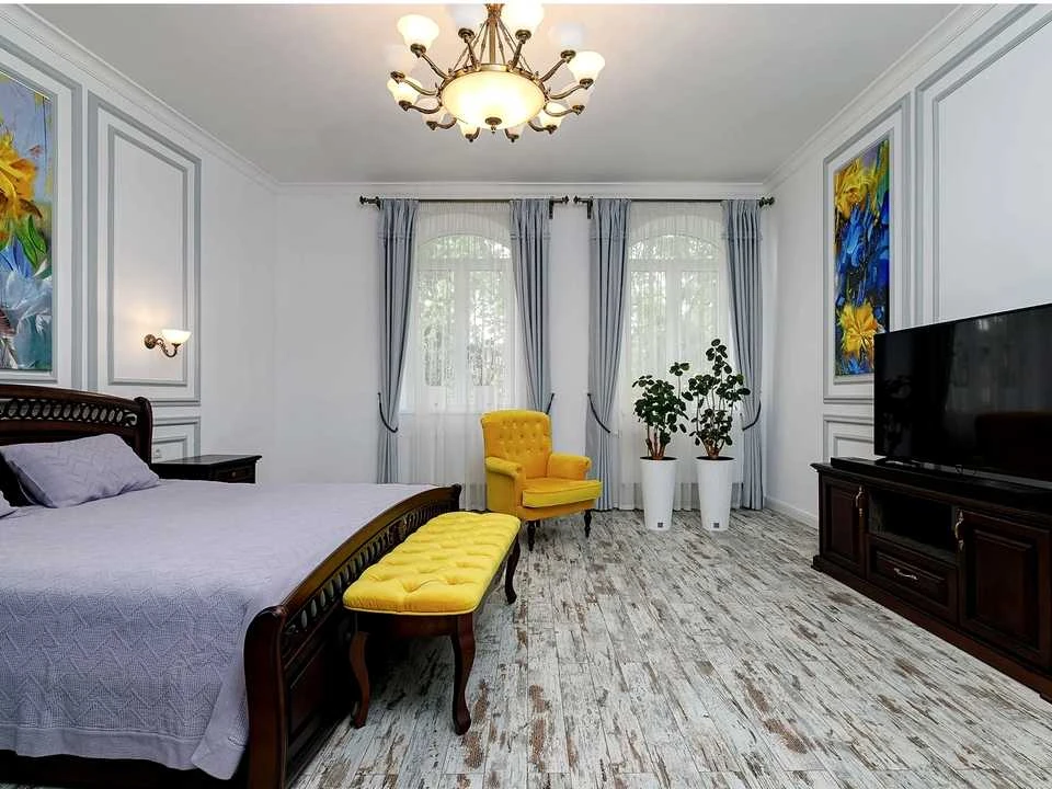 Apartment. Mosnya Street, Lviv