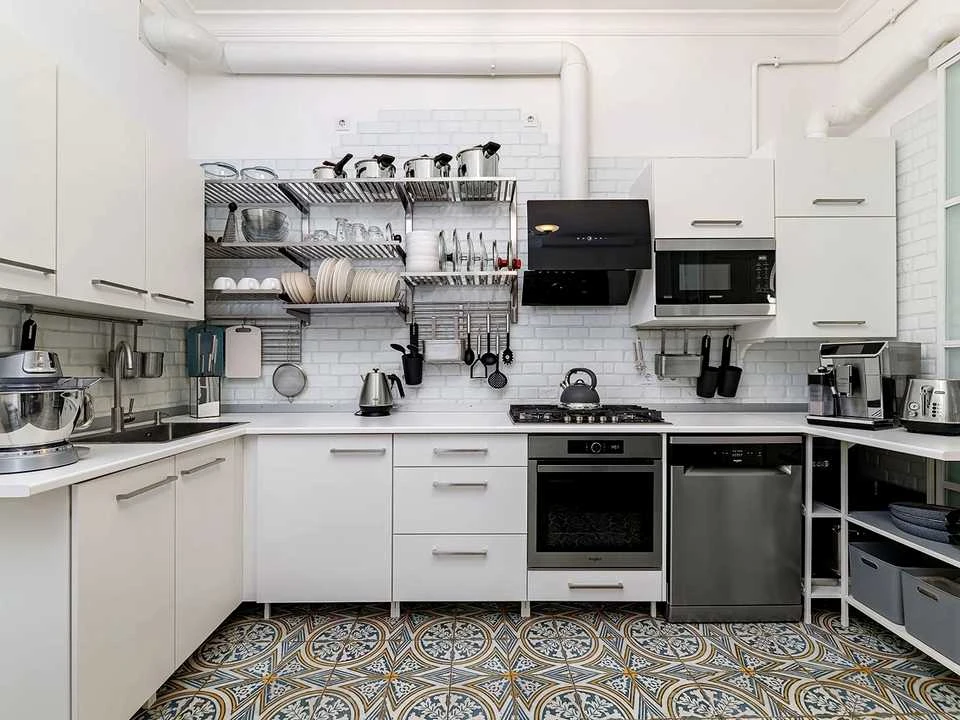 Apartment. Mosnya Street, Lviv