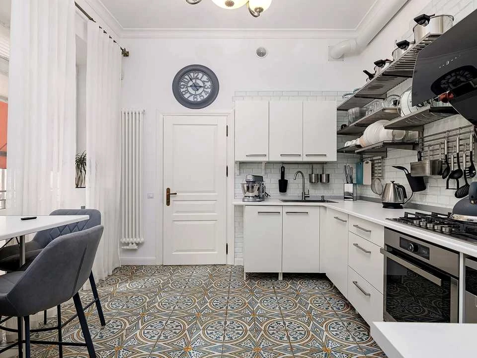 Apartment. Mosnya Street, Lviv