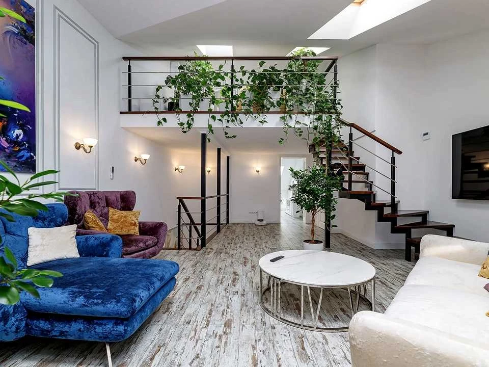Apartment. Mosnya Street, Lviv