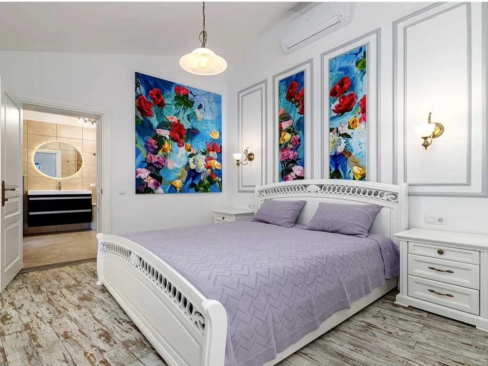 Apartment. Mosnya Street, Lviv