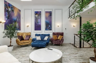 Exclusive apartment 182 sq m in the city center