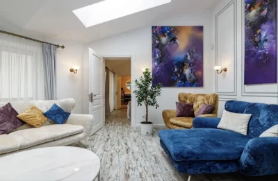 Exclusive apartment 182 sq m in the city center