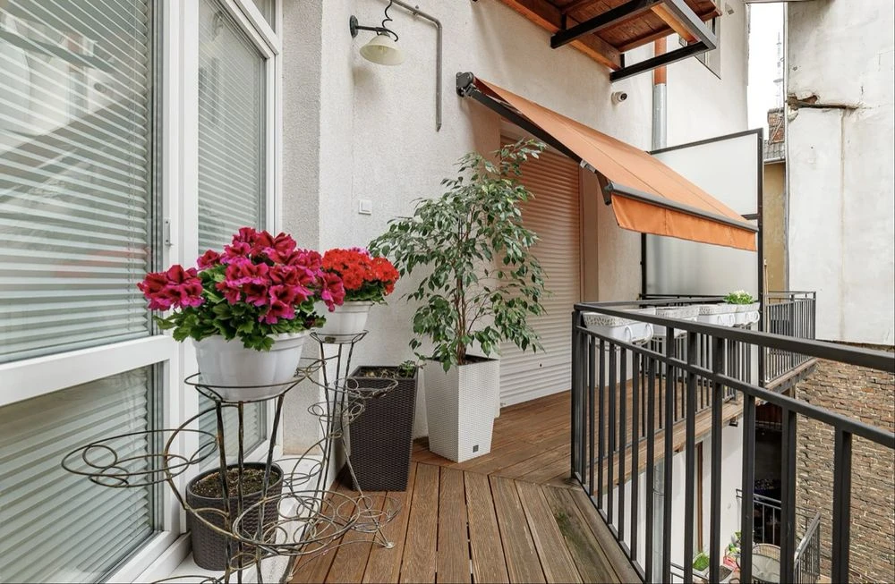 Exclusive apartment 182 sq m in the city center