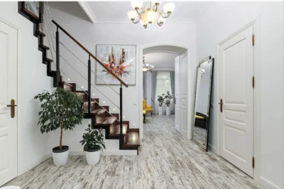 Exclusive apartment 182 sq m in the city center