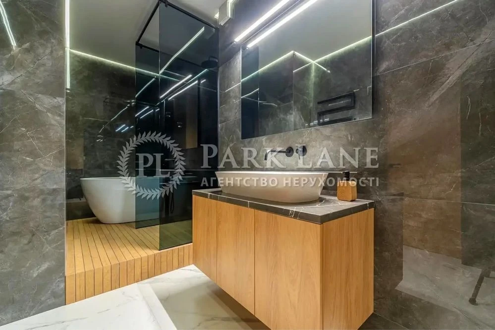 Stylish 2-bedroom apartment in a modern residential complex "Fifth Quarter" for sale