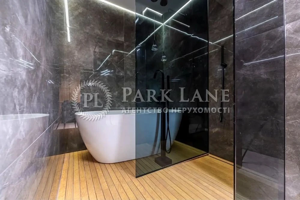 Stylish 2-bedroom apartment in a modern residential complex "Fifth Quarter" for sale