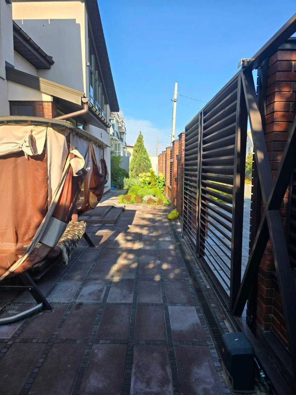Sale of house in Upper Bortnichy