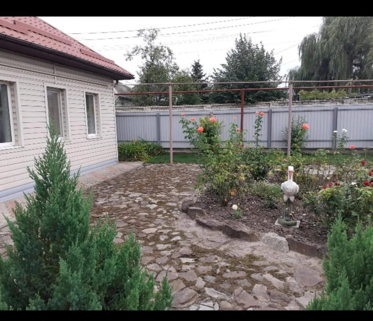 Sale of a nice house in the Atb area, Klinchik River bank