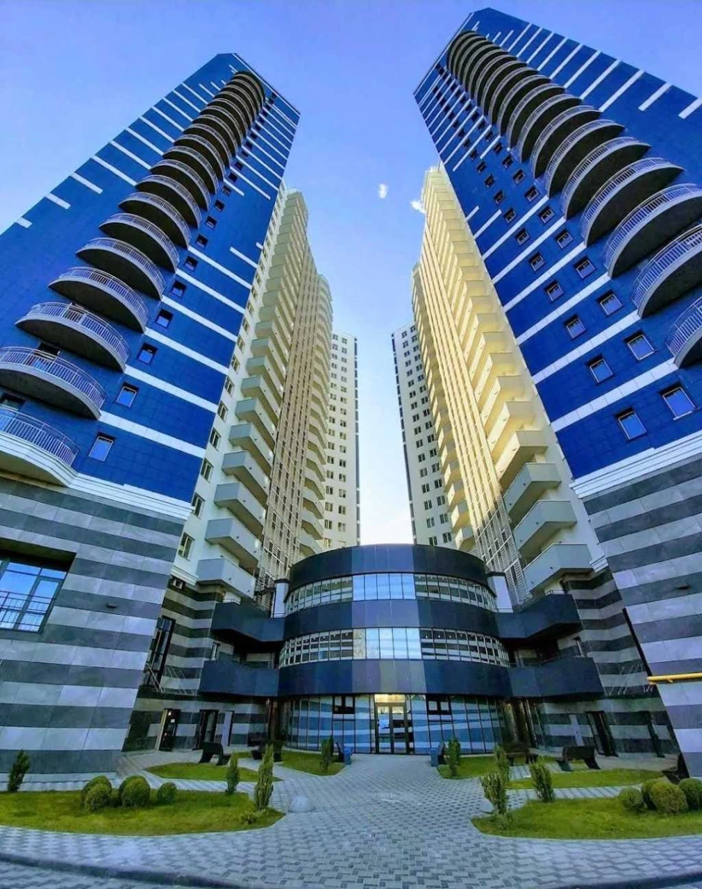 Продажа 2-комнатной квартиры 73 м², Лабораторный пер., 7