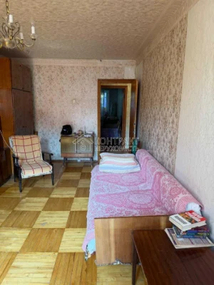 Продаж 2к квартира Тракторобудівників Тракторостроителей Сал