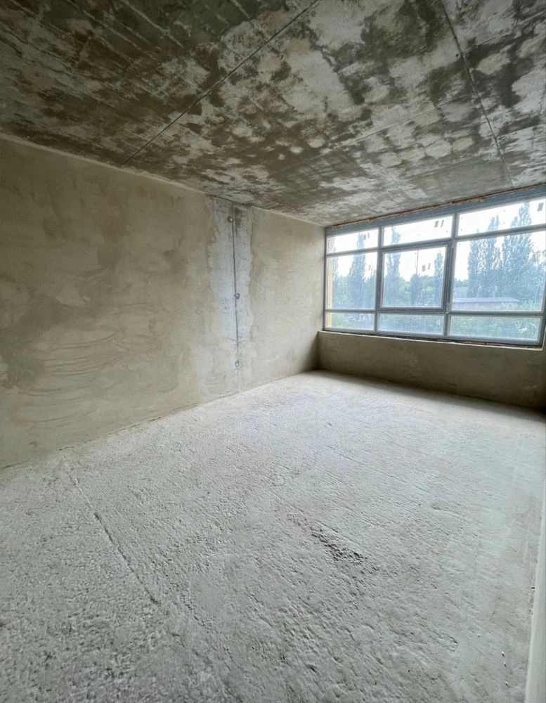 One-bedroom apartment for sale from owner in Amber Park residential complex, 46