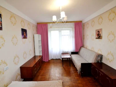 Apartment. Obolon Street, Kyiv