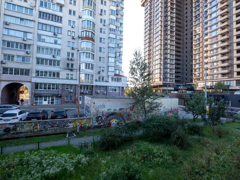 Apartment. Levka Luk'yanenka st., Kyiv