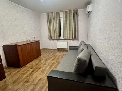 Apartment. Zdolbunivska Street, Kyiv
