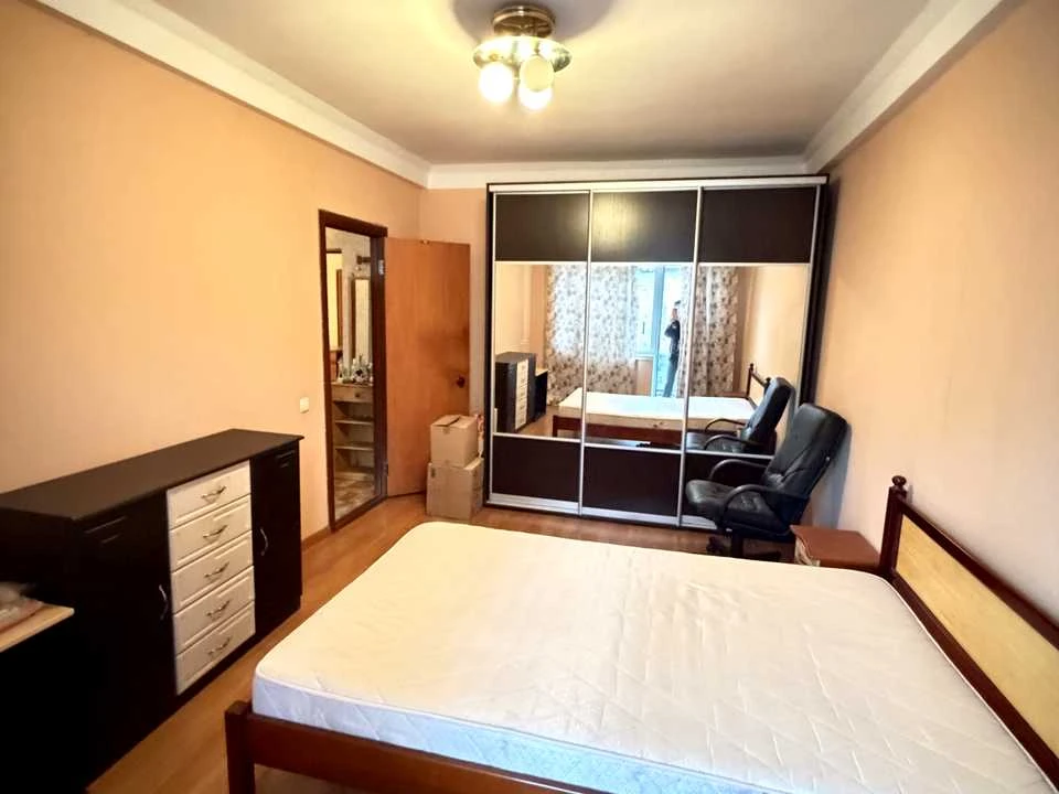 Apartment. Victory Street, Zaporizhzhia