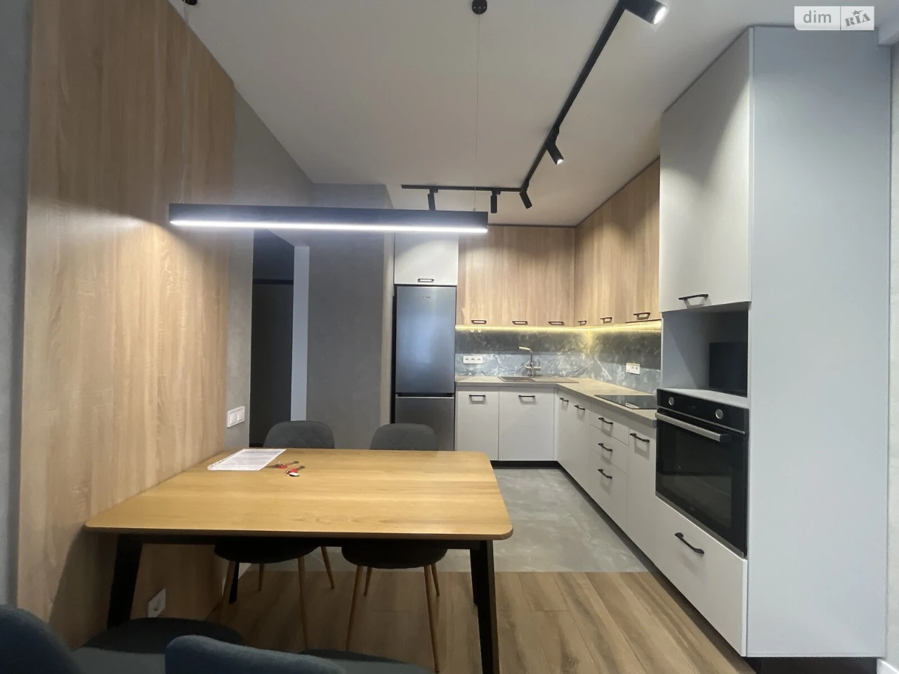 Long-Term Rental Apartment Holosiiv