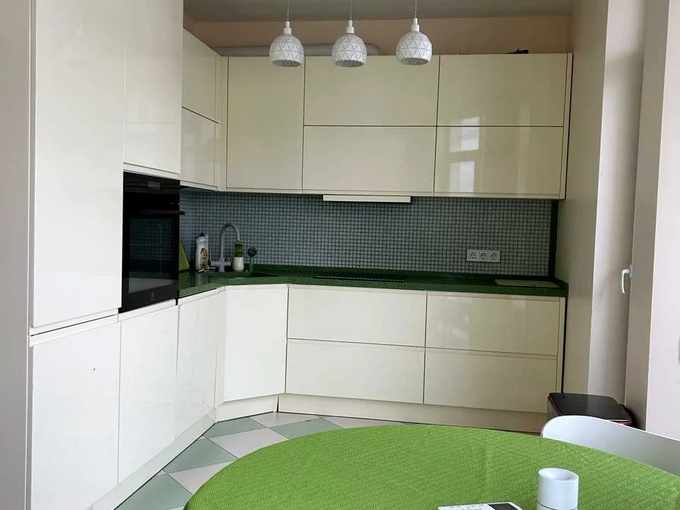 Apartment. Rostislavska st., Kyiv
