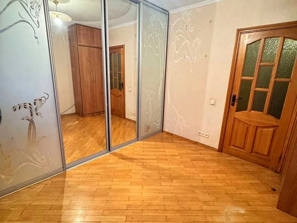 Apartment. Vyacheslav Chornovoho Street, Kyiv