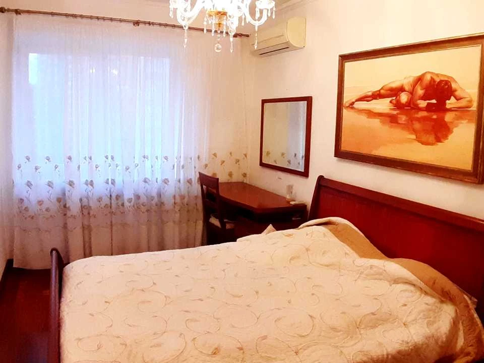 Квартира. Проспект Голосіївський, 27, Киев.