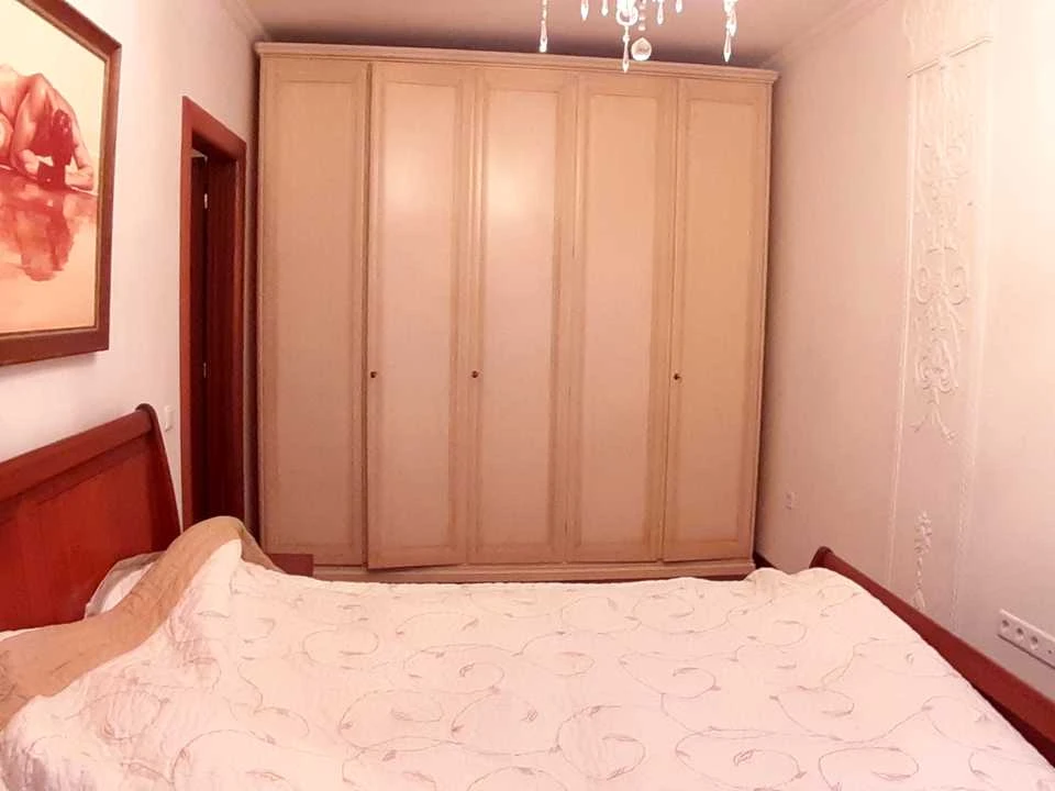 Квартира. Проспект Голосіївський, 27, Киев.