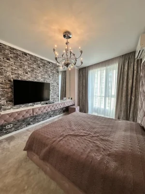 Sale of a 3-room apartment in the "Panorama" residential complex with renovation (new building,