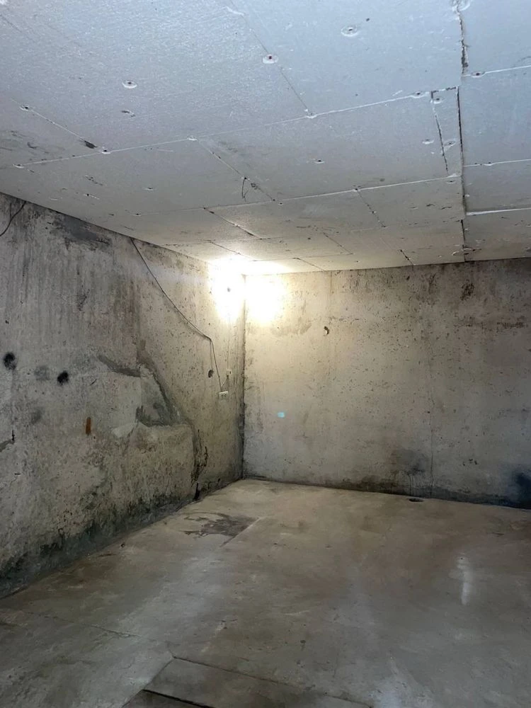Garage for a car for sale
