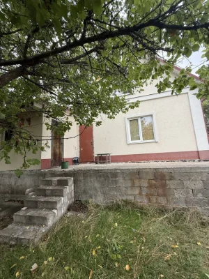 Продам  просторный дом .Верхняя Хортица